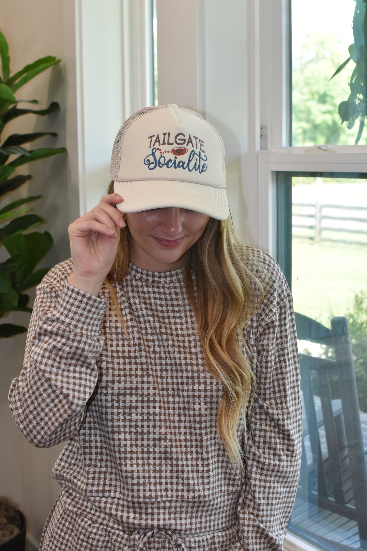 Tailgate Socialite Cap