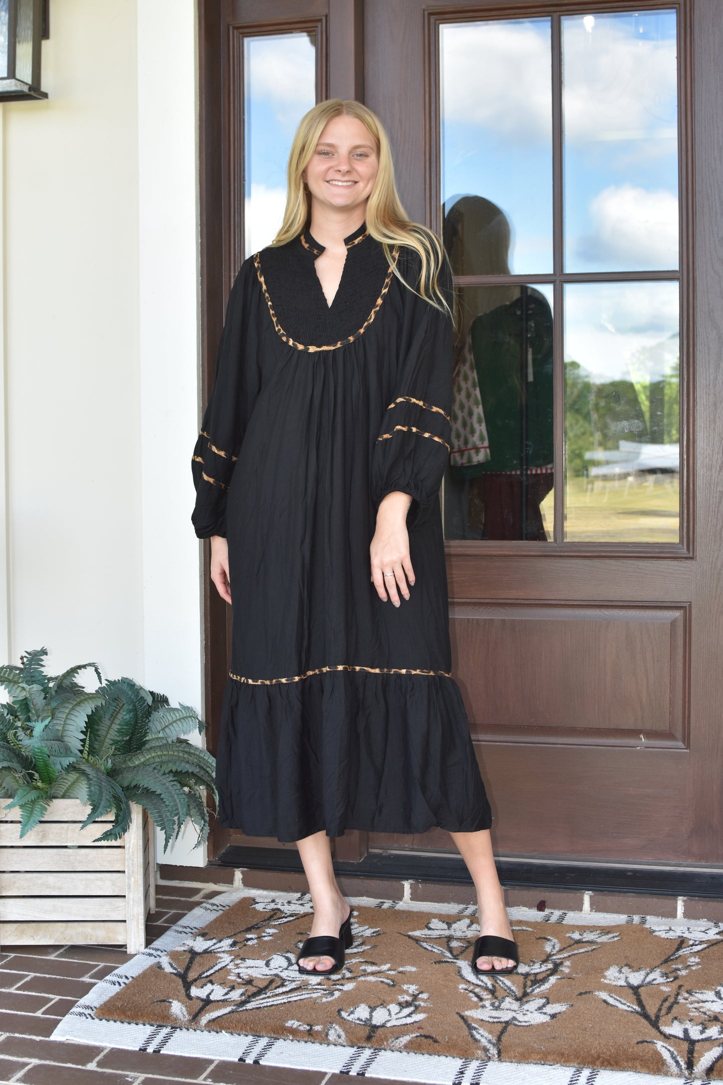 Black Cheetah Detail Midi