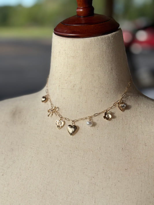 Girlie Dainty Necklace
